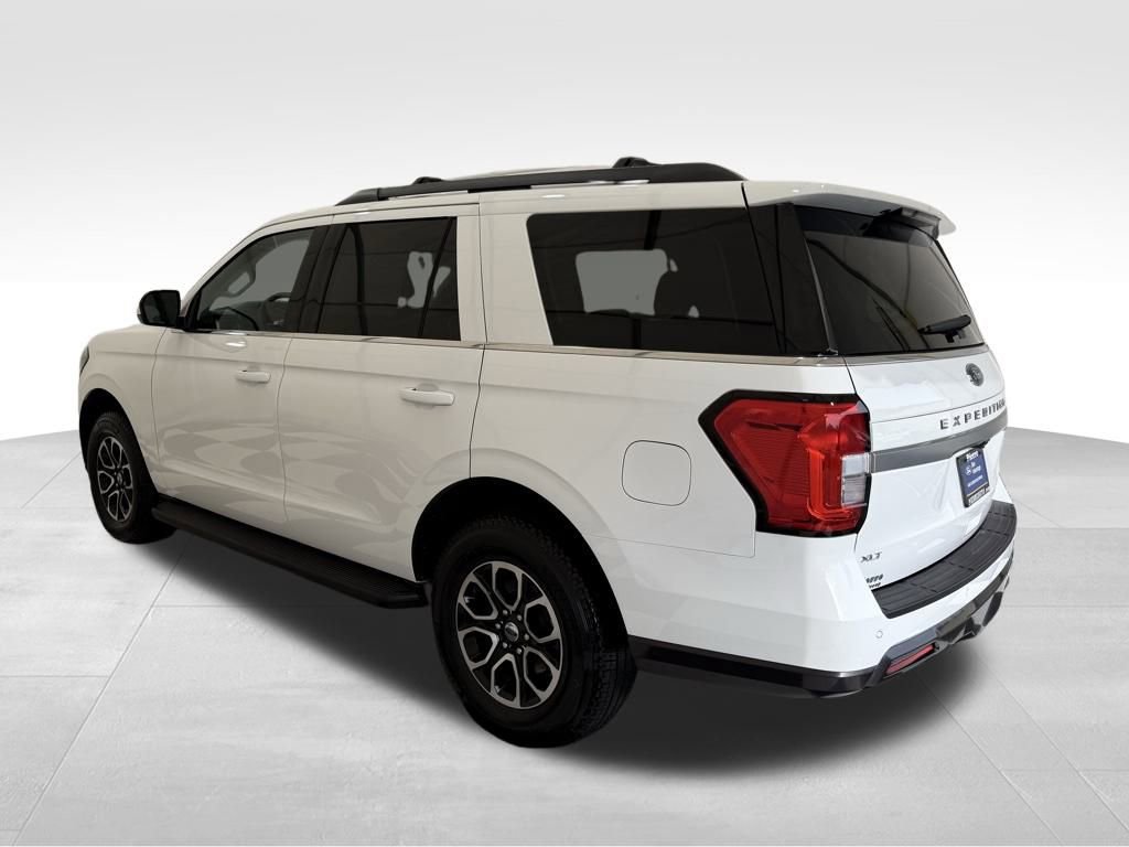 Certified 2023 Ford Expedition XLT image 2