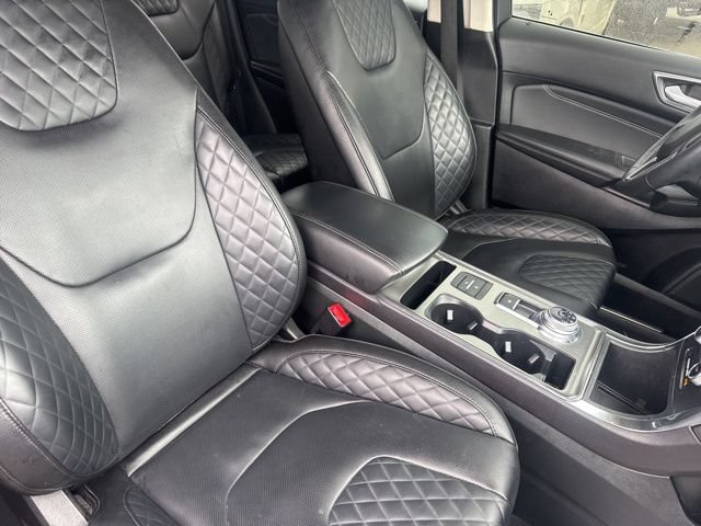 Certified 2024 Ford Edge Titanium w/ Equipment Group 301A AWD/4WD image 24