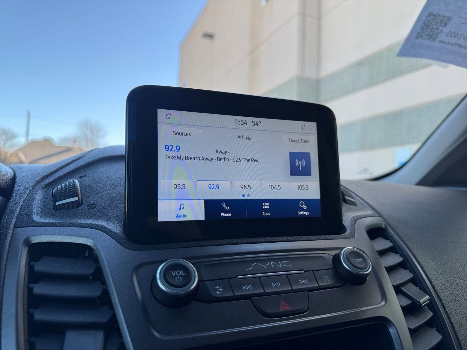 Certified 2022 Ford Transit Connect XL image 25