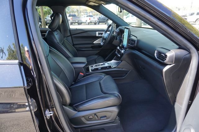Certified 2023 Ford Explorer ST w/ Equipment Group 401A image 8
