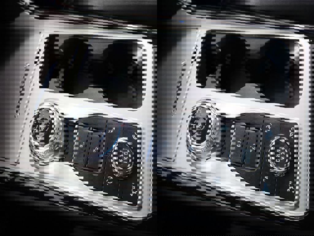 Certified 2022 Ford Explorer ST w/ Equipment Group 401A image 16