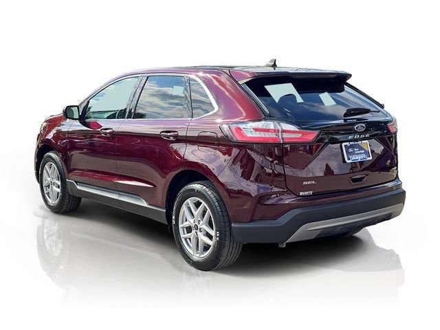 Certified 2024 Ford Edge SEL w/ Convenience Package AWD/4WD image 3