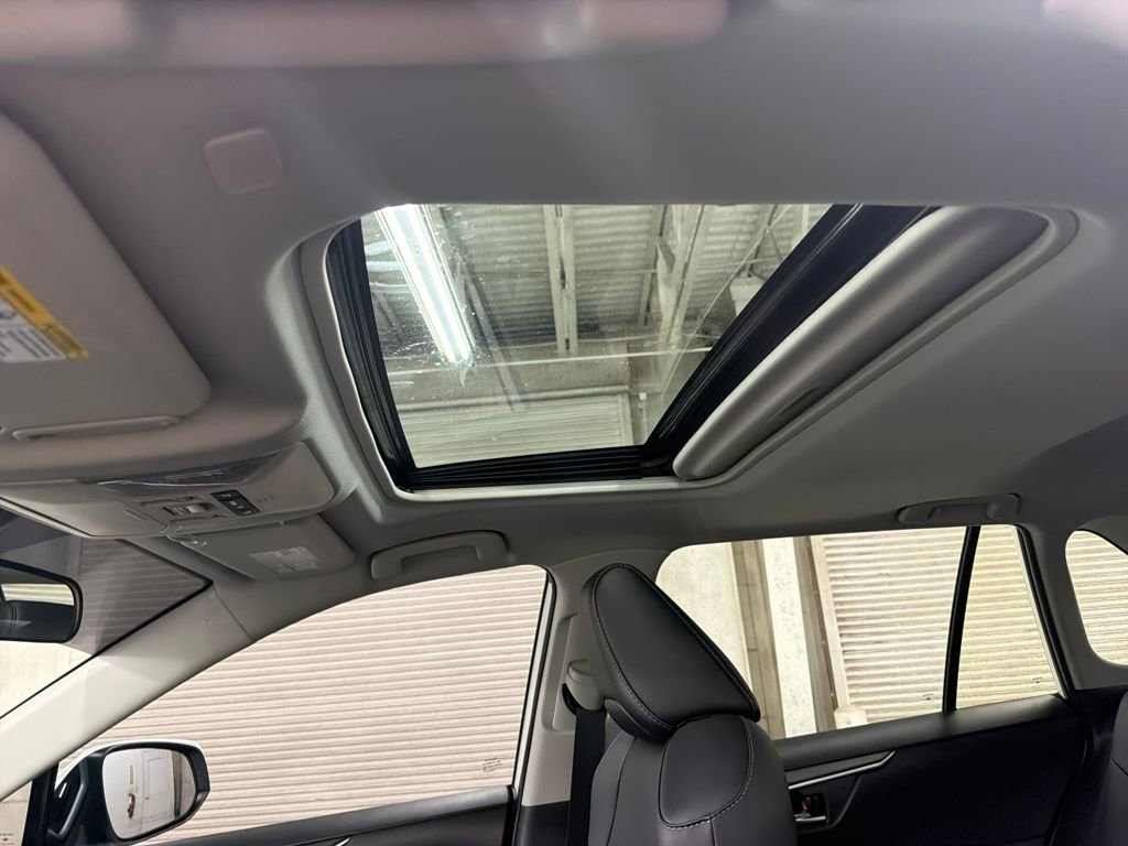 Used 2025 Toyota RAV4 XLE Premium image 14