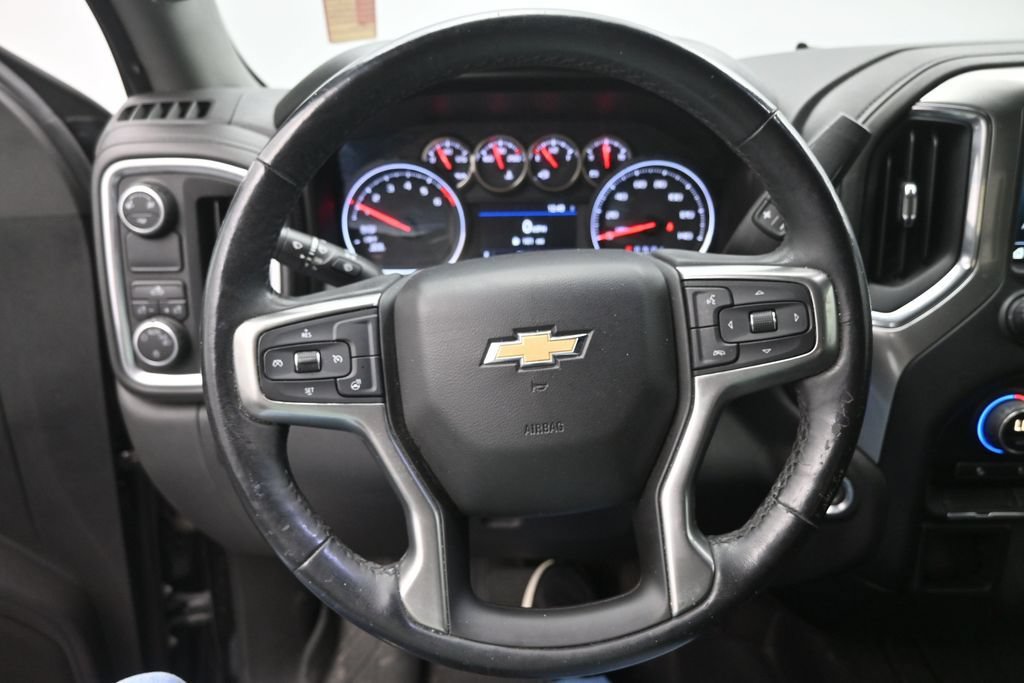 Used 2019 Chevrolet Silverado 1500 LT w/ Texas Edition RWD image 4