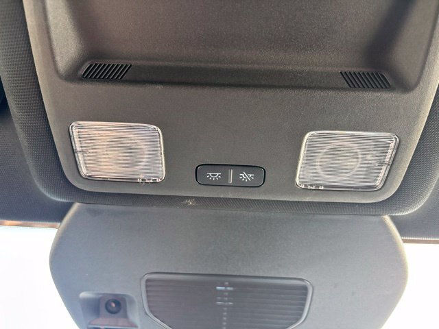 Certified 2025 Ford Escape ST-Line Select AWD/4WD image 30