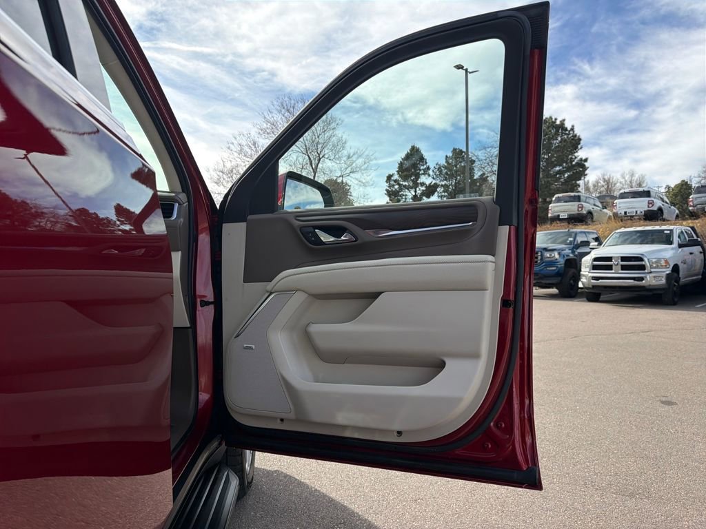 Used 2021 GMC Yukon Denali w/ Advanced Technology Package image 33