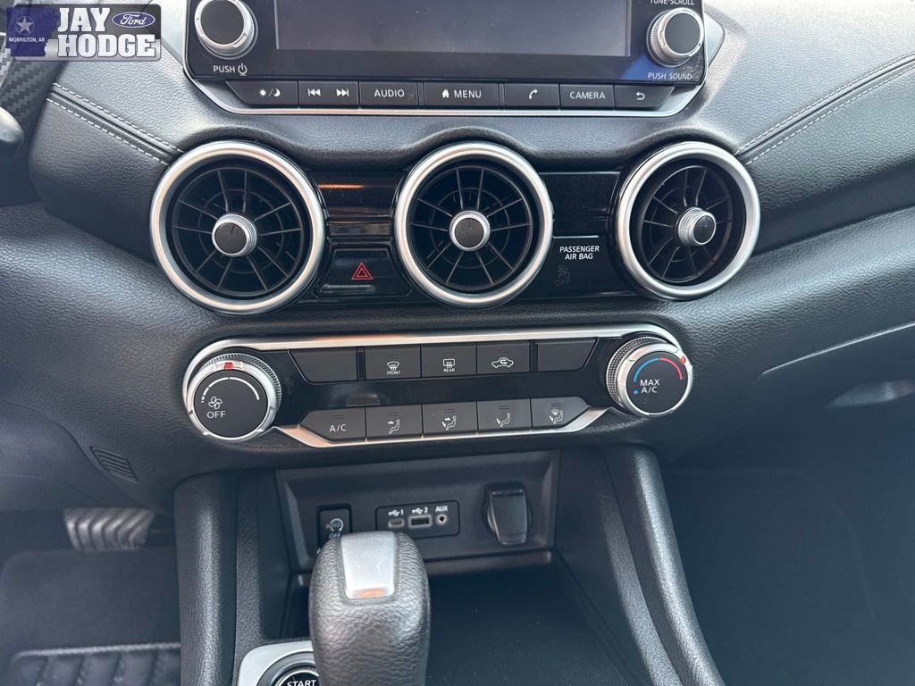 Used 2024 Nissan Sentra SV w/ Lighting Package image 21