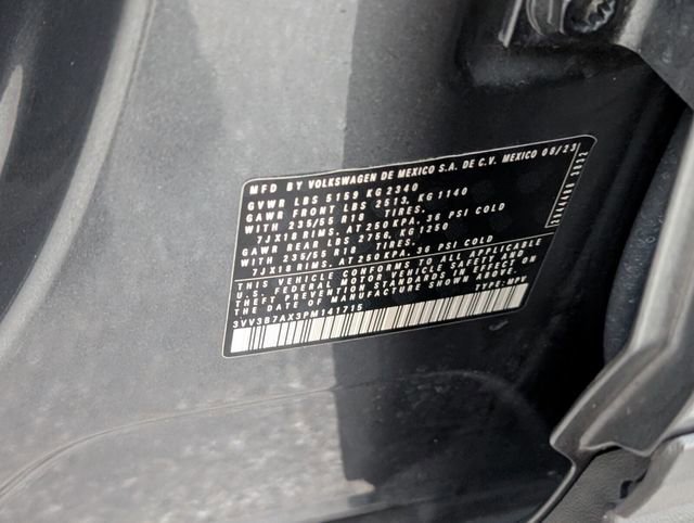 Used 2023 Volkswagen Tiguan SE image 15