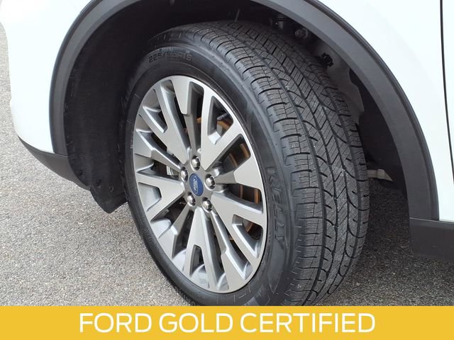 Certified 2022 Ford Escape Titanium AWD/4WD image 8