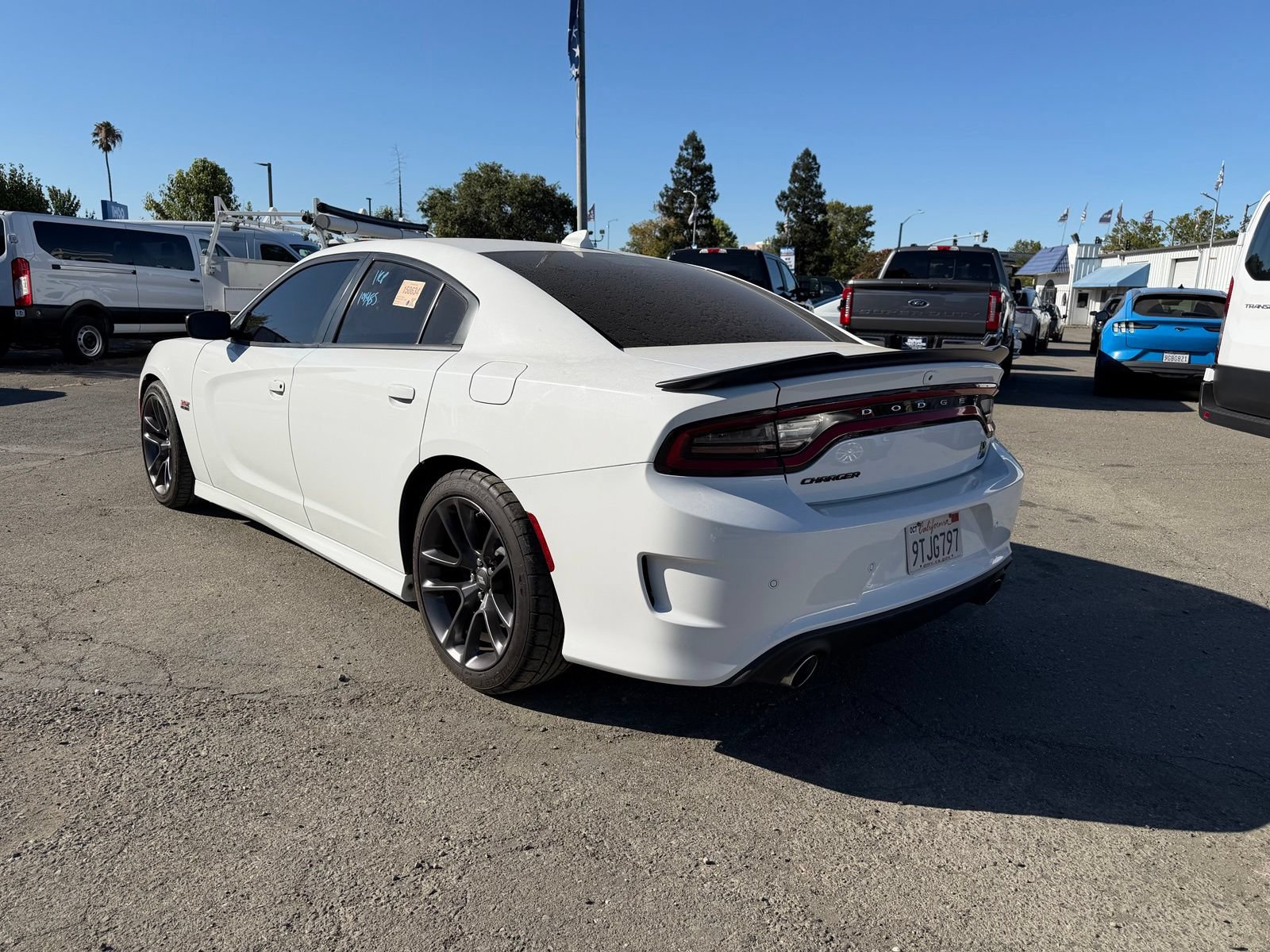 Used 2023 Dodge Charger Scat Pack w/ Navigation & Travel Group RWD image 4