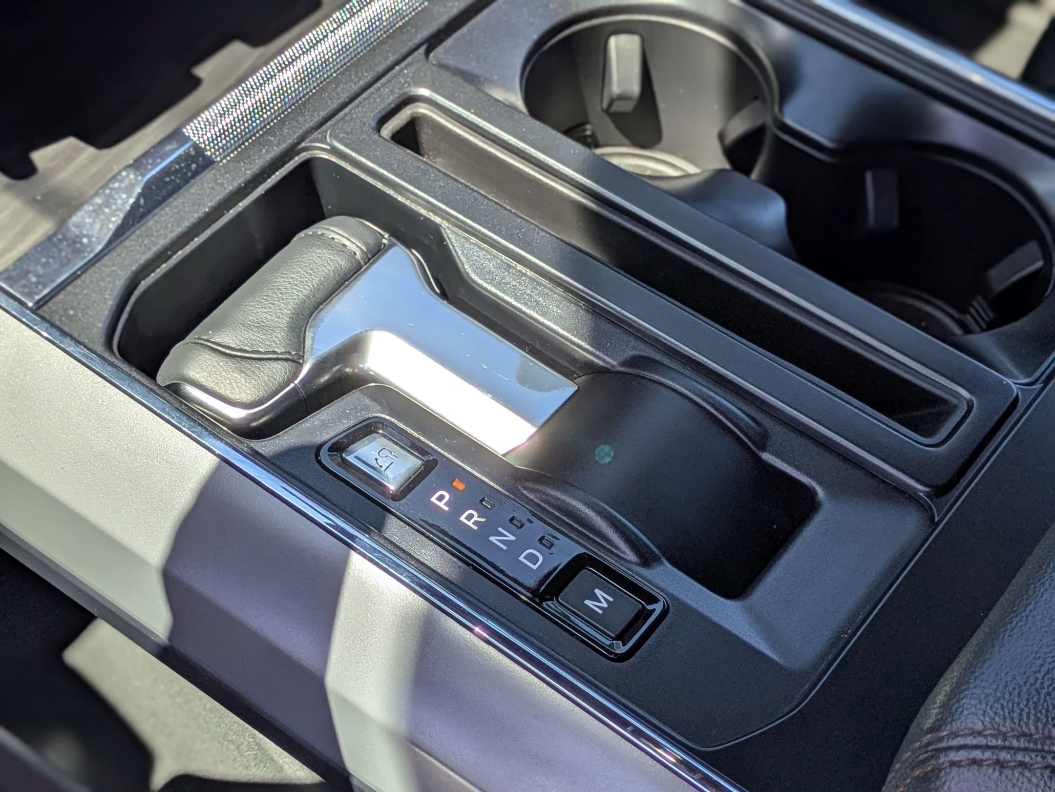 Certified 2024 Ford F150 Lariat w/ FX4 Off-Road Package AWD/4WD image 29