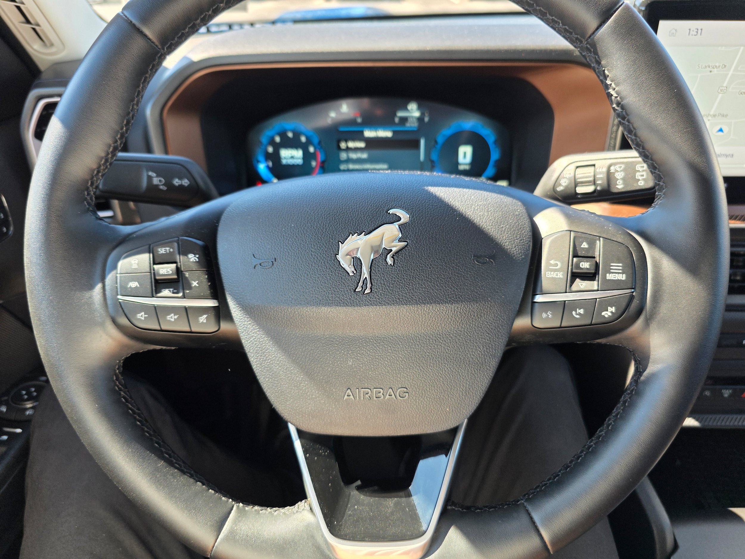 Certified 2025 Ford Bronco Sport Outer Banks w/ Outer Banks Tech Package+ AWD/4WD image 13