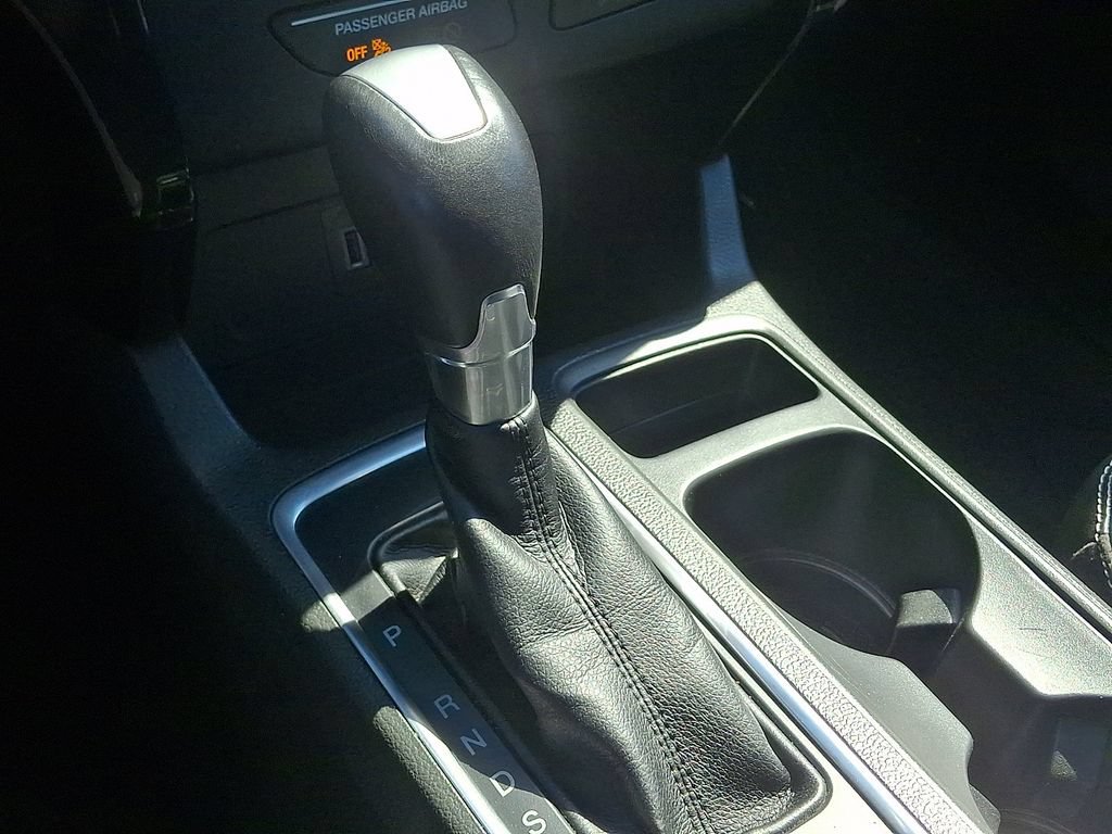 Certified 2017 Ford Escape Titanium AWD/4WD image 15