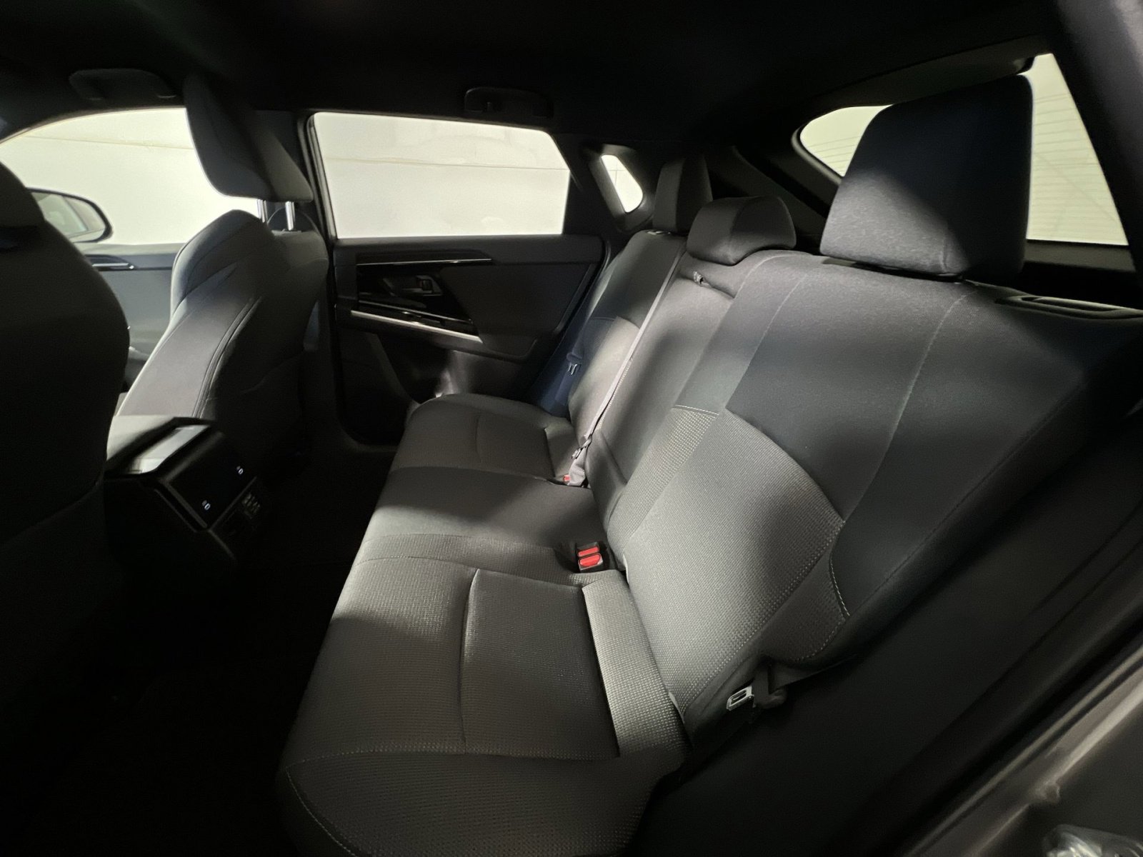 Used 2024 Subaru Solterra Premium image 23