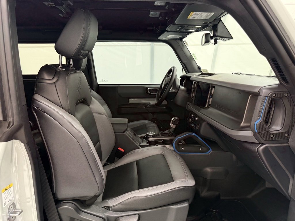 Certified 2024 Ford Bronco Black Diamond image 14