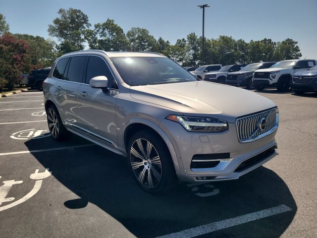 Used 2023 Volvo XC90 B6 Ultimate w/ Protection Package Premier AWD/4WD image 3