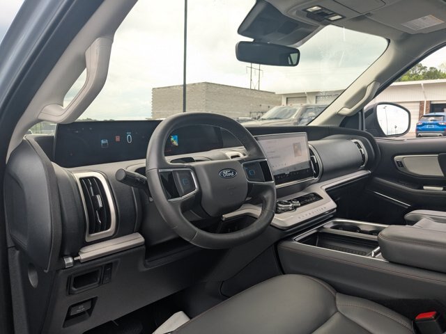 Certified 2025 Ford Expedition Max Active RWD image 17