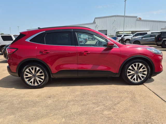 Certified 2021 Ford Escape Titanium FWD image 4