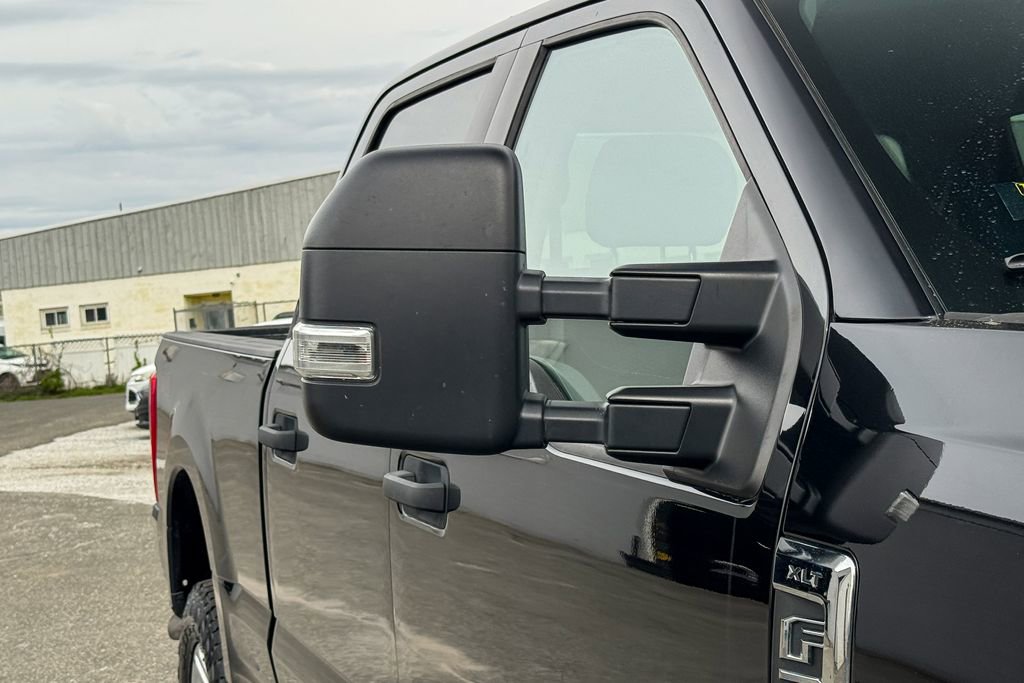 Certified 2019 Ford F250 XLT w/ XLT Value Package AWD/4WD image 11