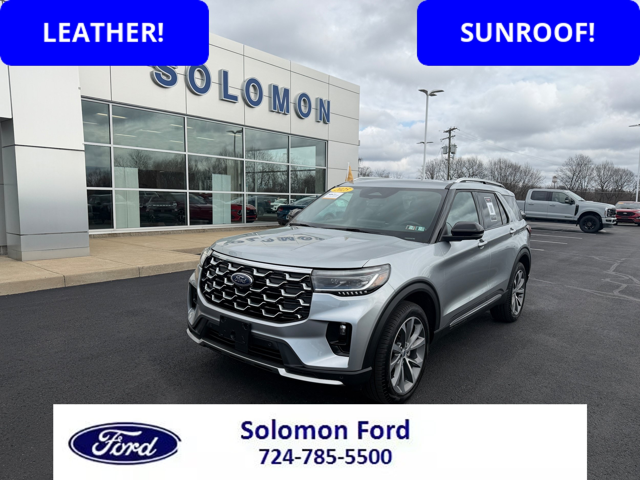 Certified 2025 Ford Explorer Platinum w/ Ultimate Package AWD/4WD image 1