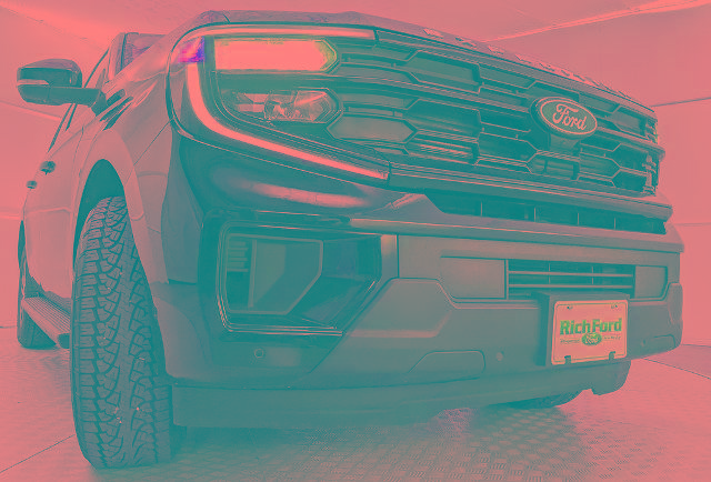 Certified 2025 Ford Expedition Active AWD/4WD image 25