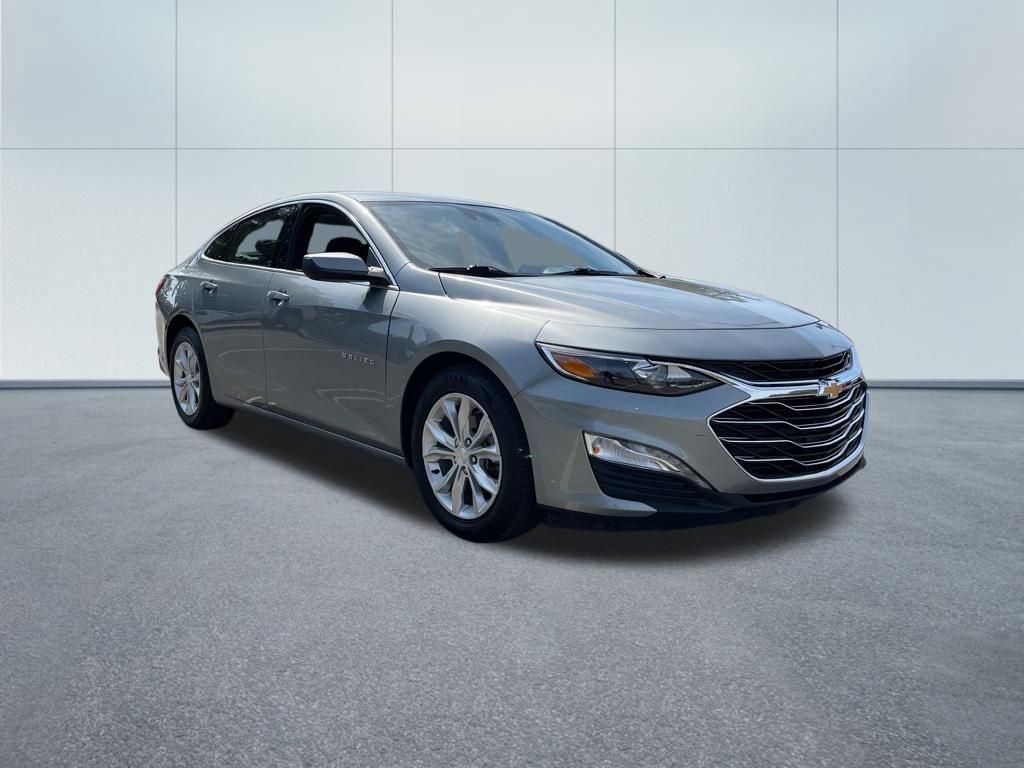 Used 2024 Chevrolet Malibu LT image 4
