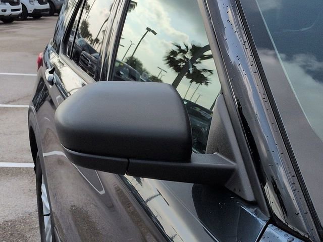 Certified 2024 Ford Explorer XLT image 12