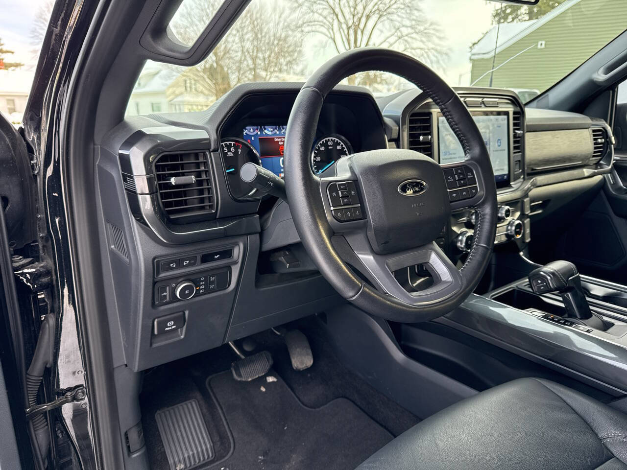 Certified 2022 Ford F150 XLT w/ Equipment Group 302A High image 29