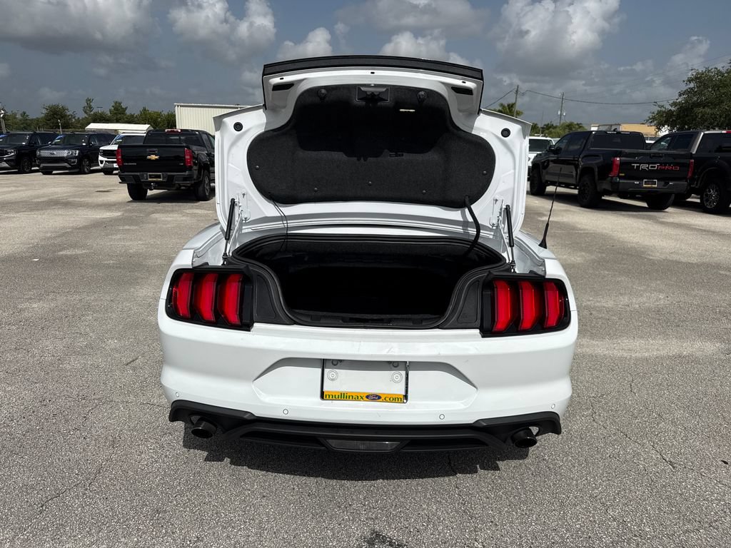Certified 2021 Ford Mustang Premium RWD image 28