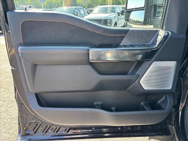 Certified 2023 Ford F450 Platinum w/ FX4 Off-Road Package AWD/4WD image 26