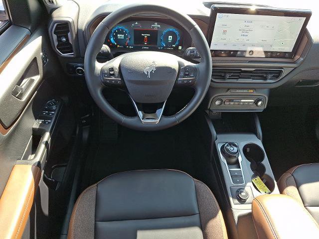 Certified 2025 Ford Bronco Sport Outer Banks w/ Outer Banks Tech Package+ AWD/4WD image 11