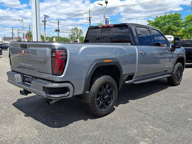Used 2025 GMC Sierra 2500 AT4 AWD/4WD image 6