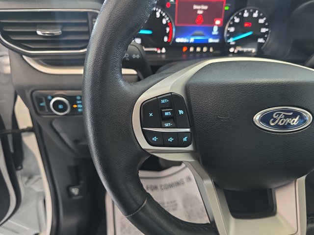 Certified 2024 Ford Explorer XLT w/ Equipment Group 202A image 7