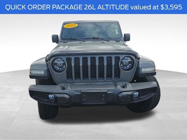 Used 2021 Jeep Wrangler Unlimited Sahara AWD/4WD image 3