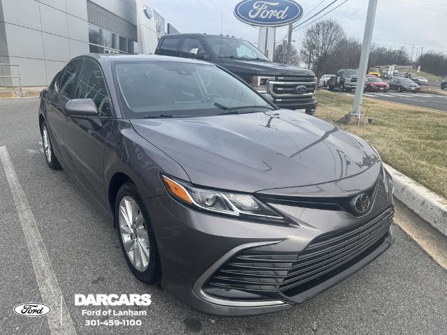 Used 2024 Toyota Camry LE image 4