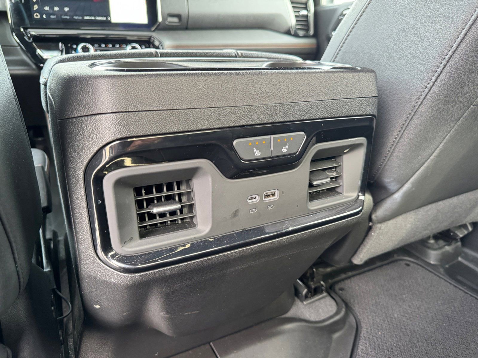 Used 2024 GMC Sierra 1500 AT4 w/ Technology Package AWD/4WD image 20