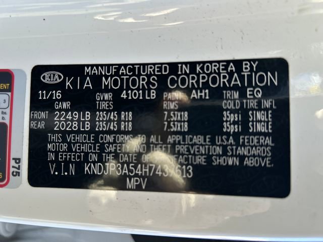 Used 2017 Kia Soul + w/ Designer's Package image 29