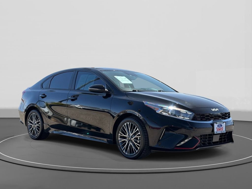 Used 2024 Kia Forte GT-Line FWD image 4
