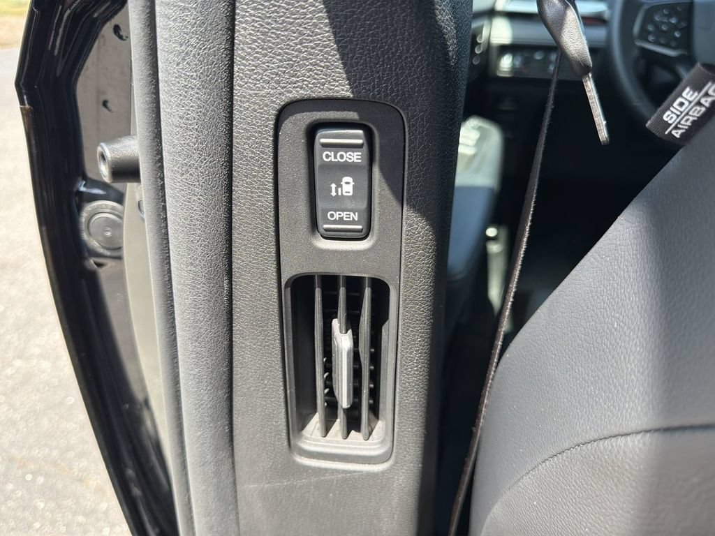 Used 2024 Honda Odyssey Sport image 24