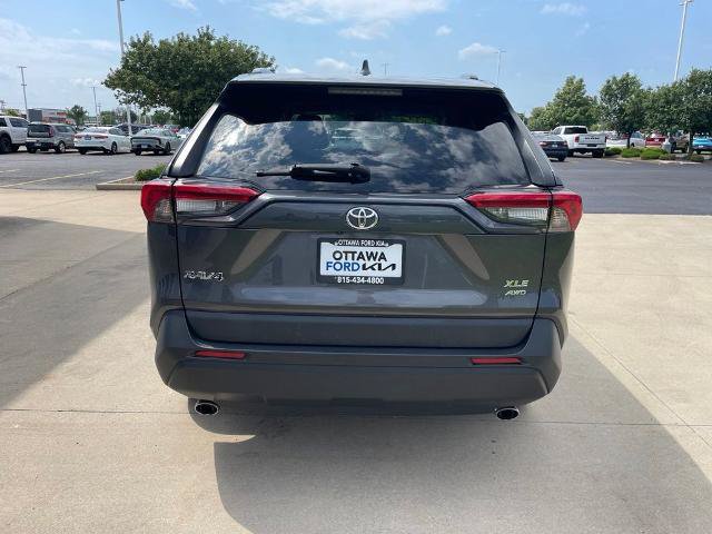 Used 2024 Toyota RAV4 XLE AWD/4WD image 6
