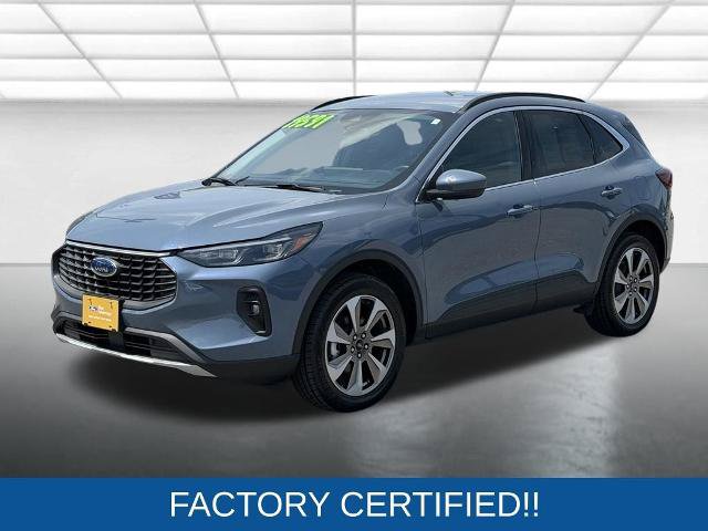 Certified 2025 Ford Escape Platinum AWD/4WD image 4