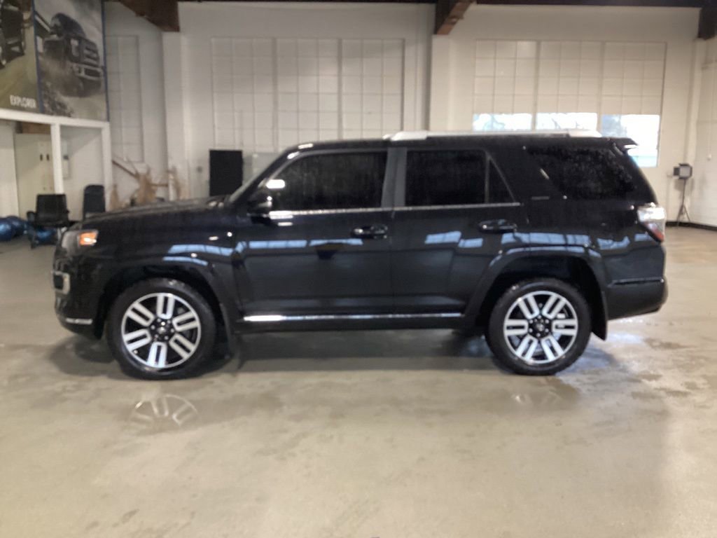 Used 2022 Toyota 4Runner Limited image 2
