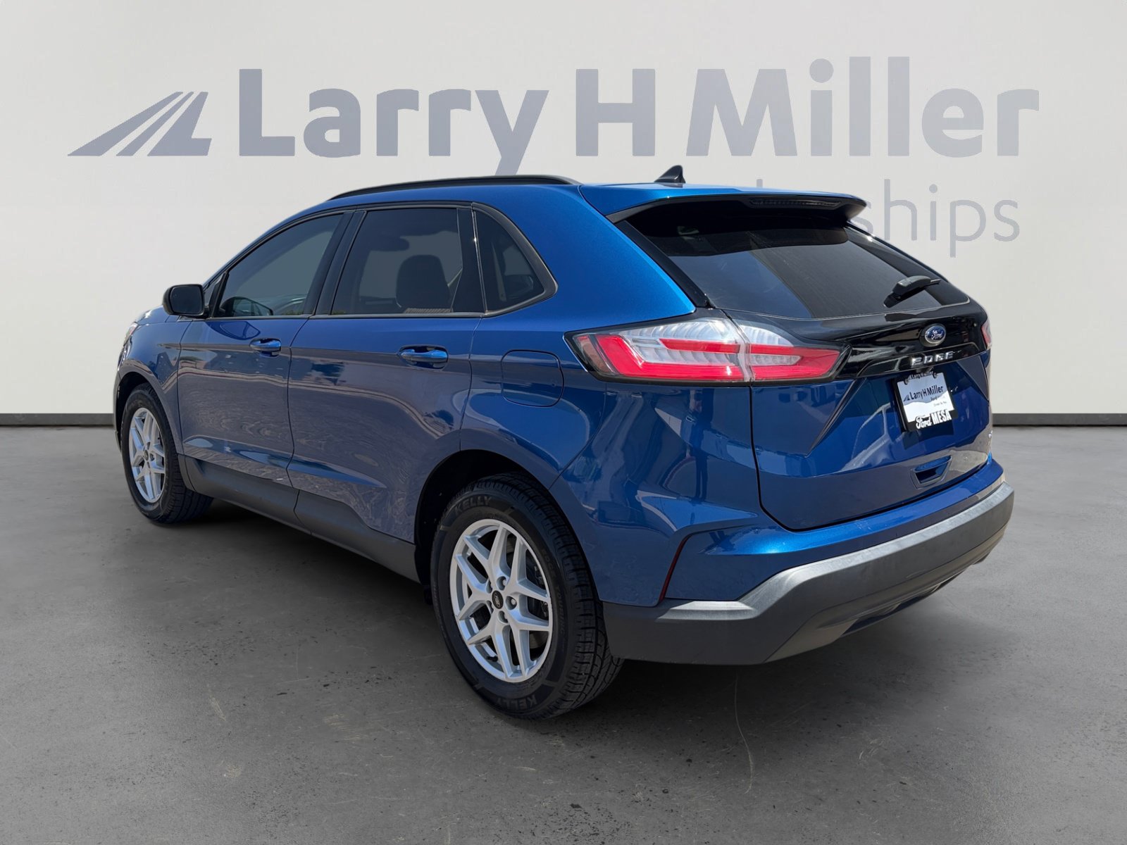 Certified 2023 Ford Edge SE AWD/4WD image 3