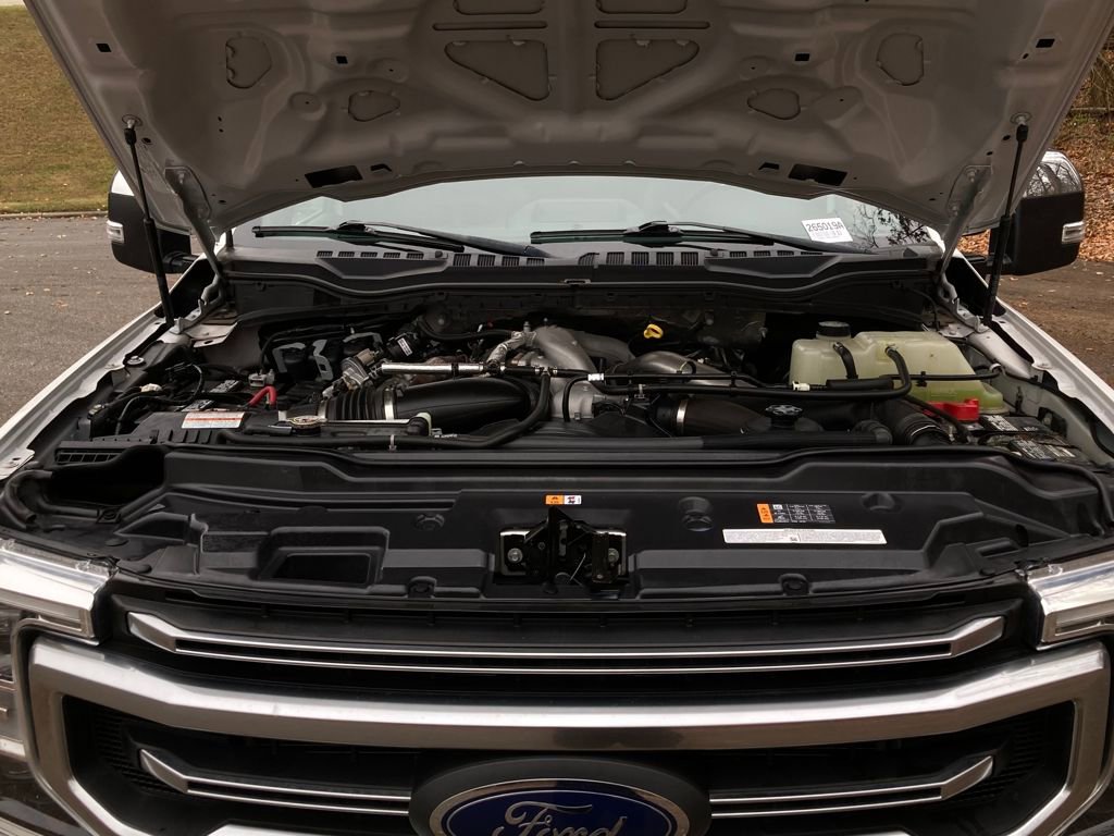 Certified 2022 Ford F350 Platinum w/ Tremor Off-Road Package image 15