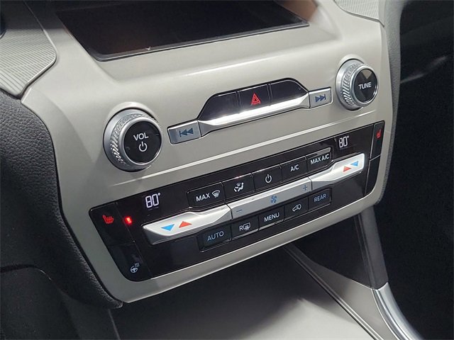 Certified 2021 Ford Explorer XLT w/ Equipment Group 202A image 18