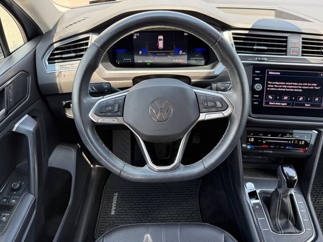 Used 2023 Volkswagen Tiguan SE FWD image 15