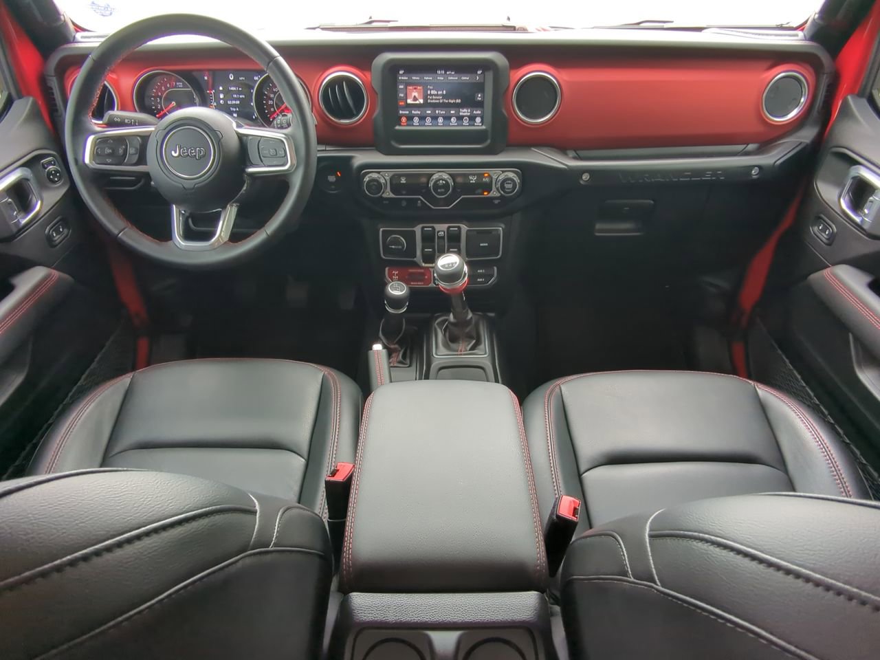 Used 2021 Jeep Wrangler Unlimited Rubicon AWD/4WD image 13