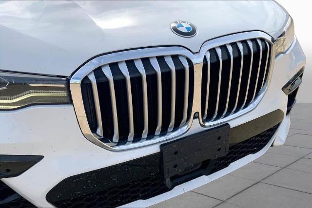 Used 2020 BMW X7 xDrive40i w/ M Sport Package AWD/4WD image 30