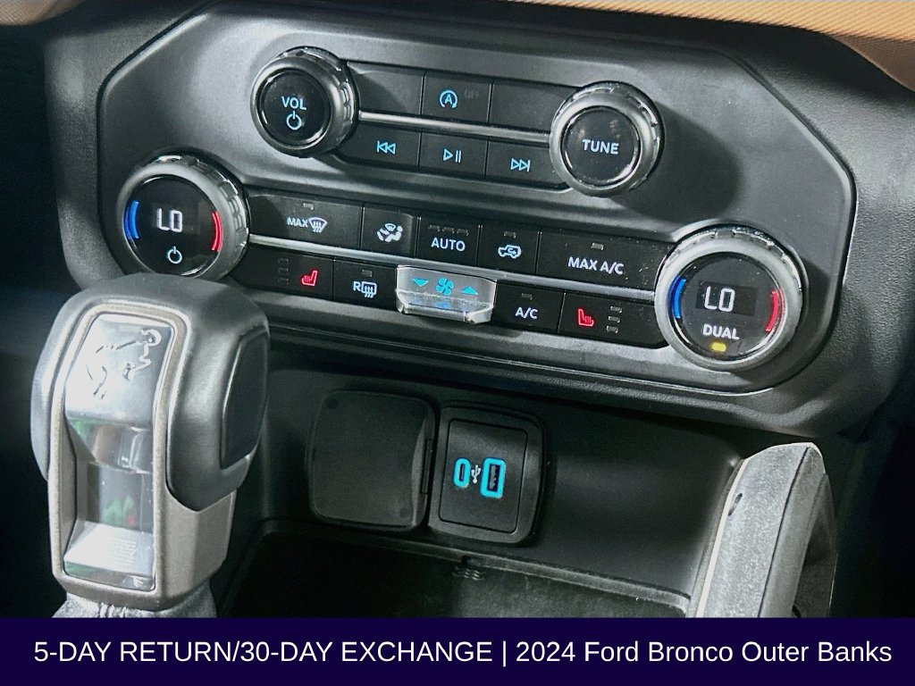 Certified 2024 Ford Bronco Outer Banks AWD/4WD image 21
