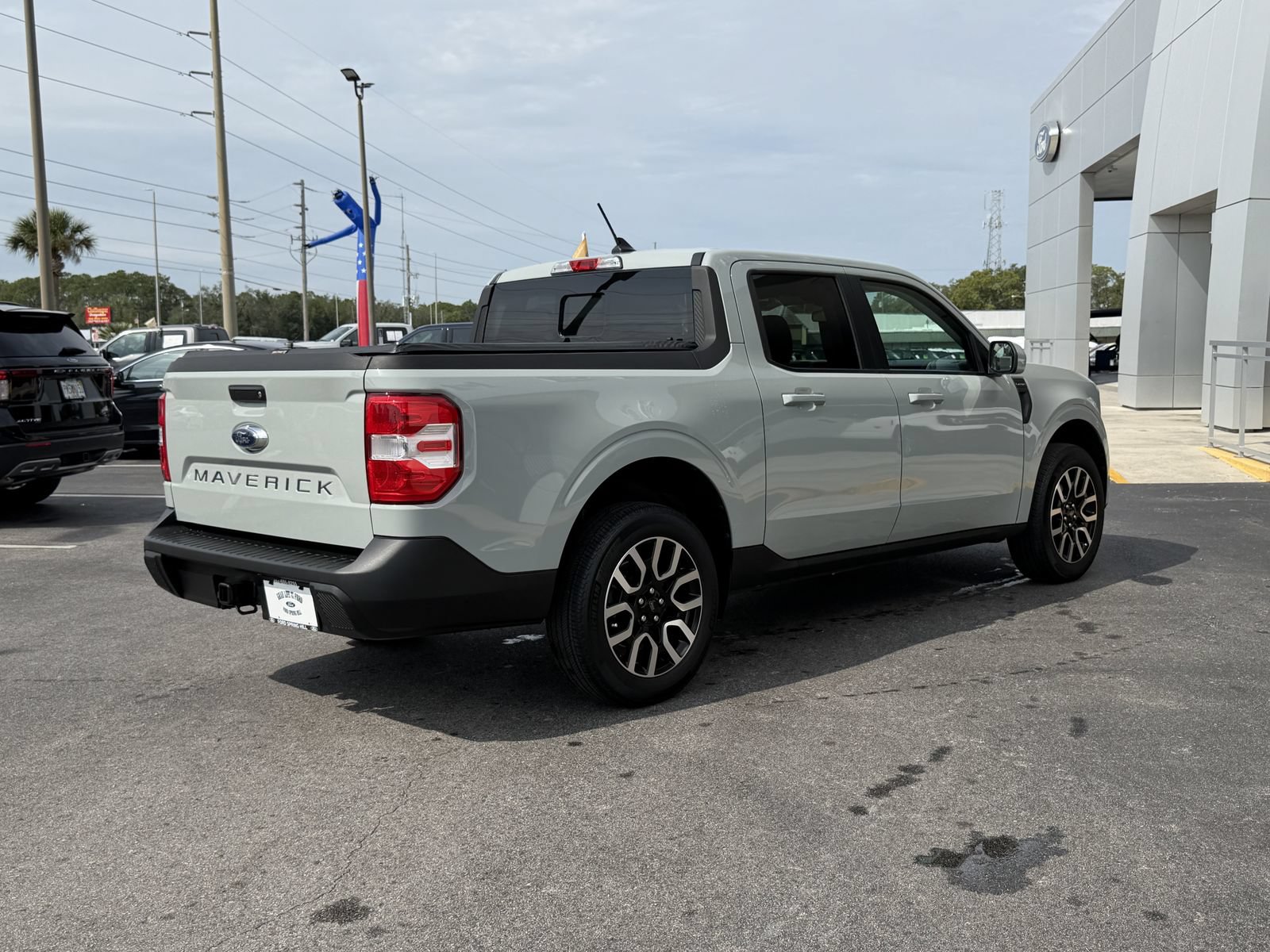 Certified 2022 Ford Maverick Lariat FWD image 5